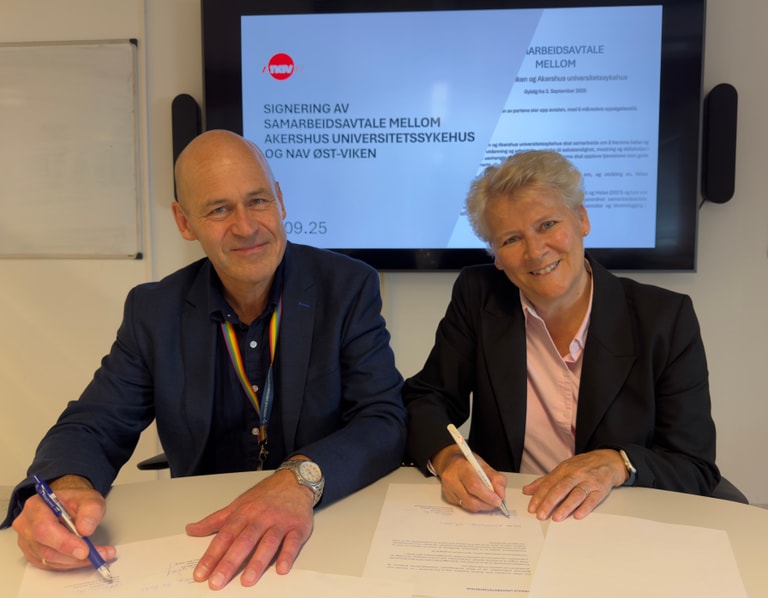 Avtalen ble undertegnet av sykehusdirektør ved Ahus, Øystein Mæland, og direktør i Nav Øst-Viken, Lise Westly.